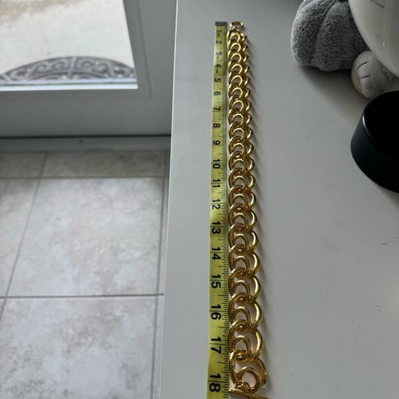 Vintage chunky Gold Chain Necklace - Picture 8 of 8